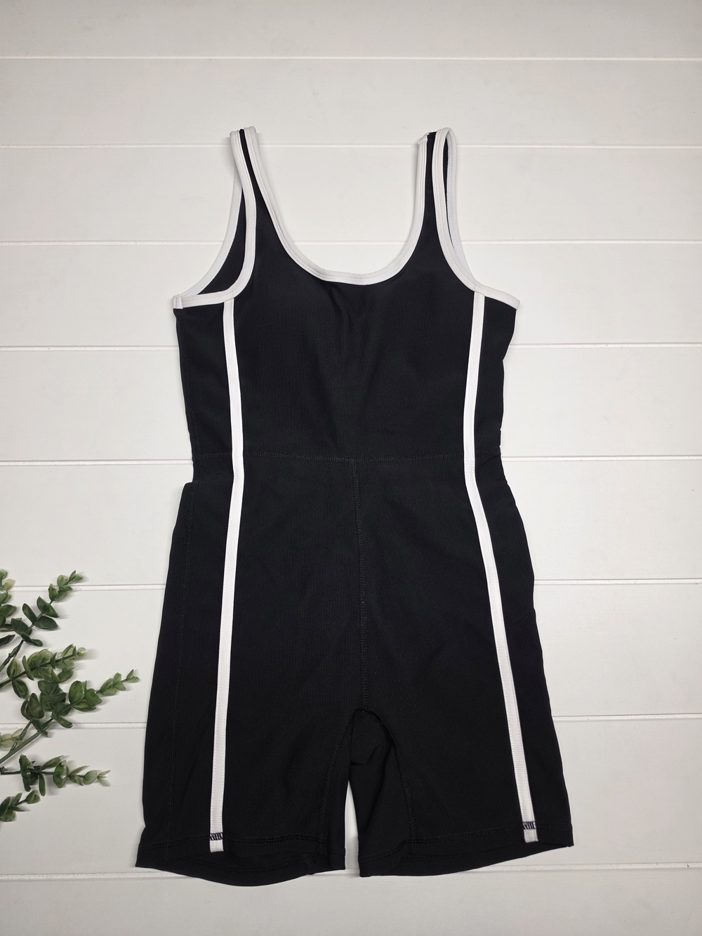WILO "The Table" Athletic Romper XS - Picture 4 of 6